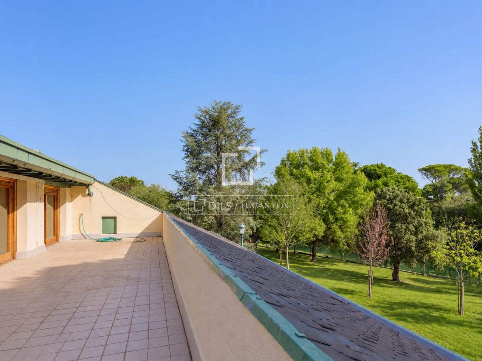 8 Zimmer Villa zu verkaufen in Boadilla del Monte mit Pool Garage - 3.500.000 € (Ref: 10057626)