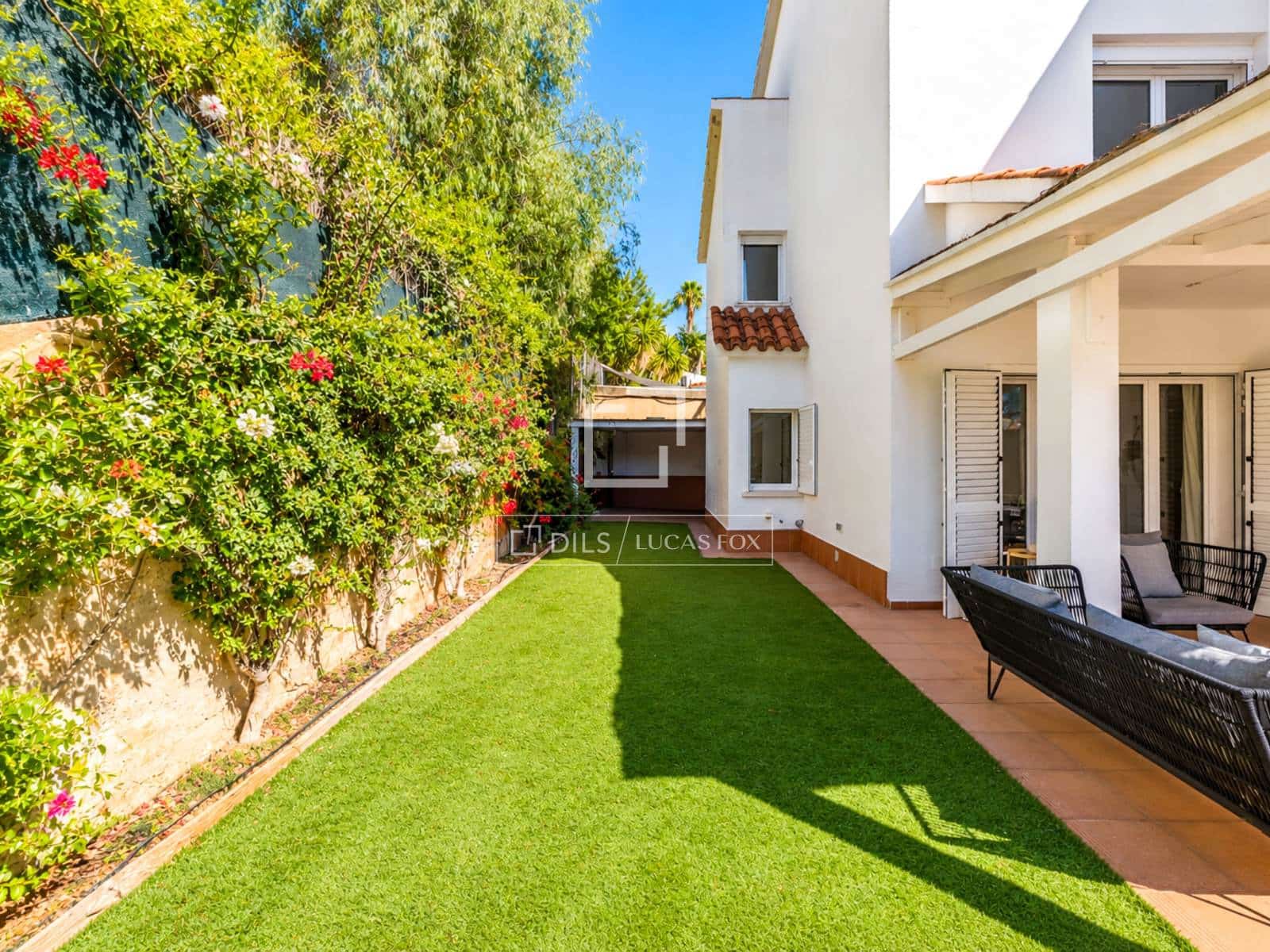 4 Zimmer Villa zu verkaufen in Sant Pere de Ribes mit Pool Garage - 830.000 € (Ref: 10057627)
