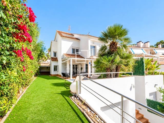 4 Zimmer Villa zu verkaufen in Sant Pere de Ribes mit Pool Garage - 830.000 € (Ref: 10057627)