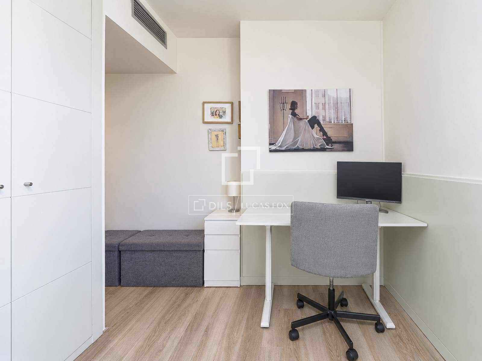 2 bedroom Apartment for sale in Barcelona city with pool - € 997,500 (Ref: 10059832)