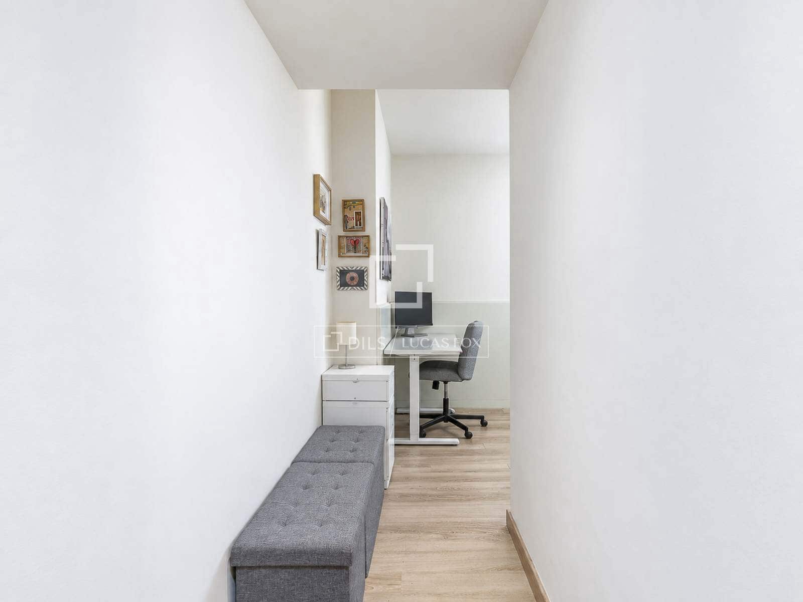 2 bedroom Apartment for sale in Barcelona city with pool - € 997,500 (Ref: 10059832)