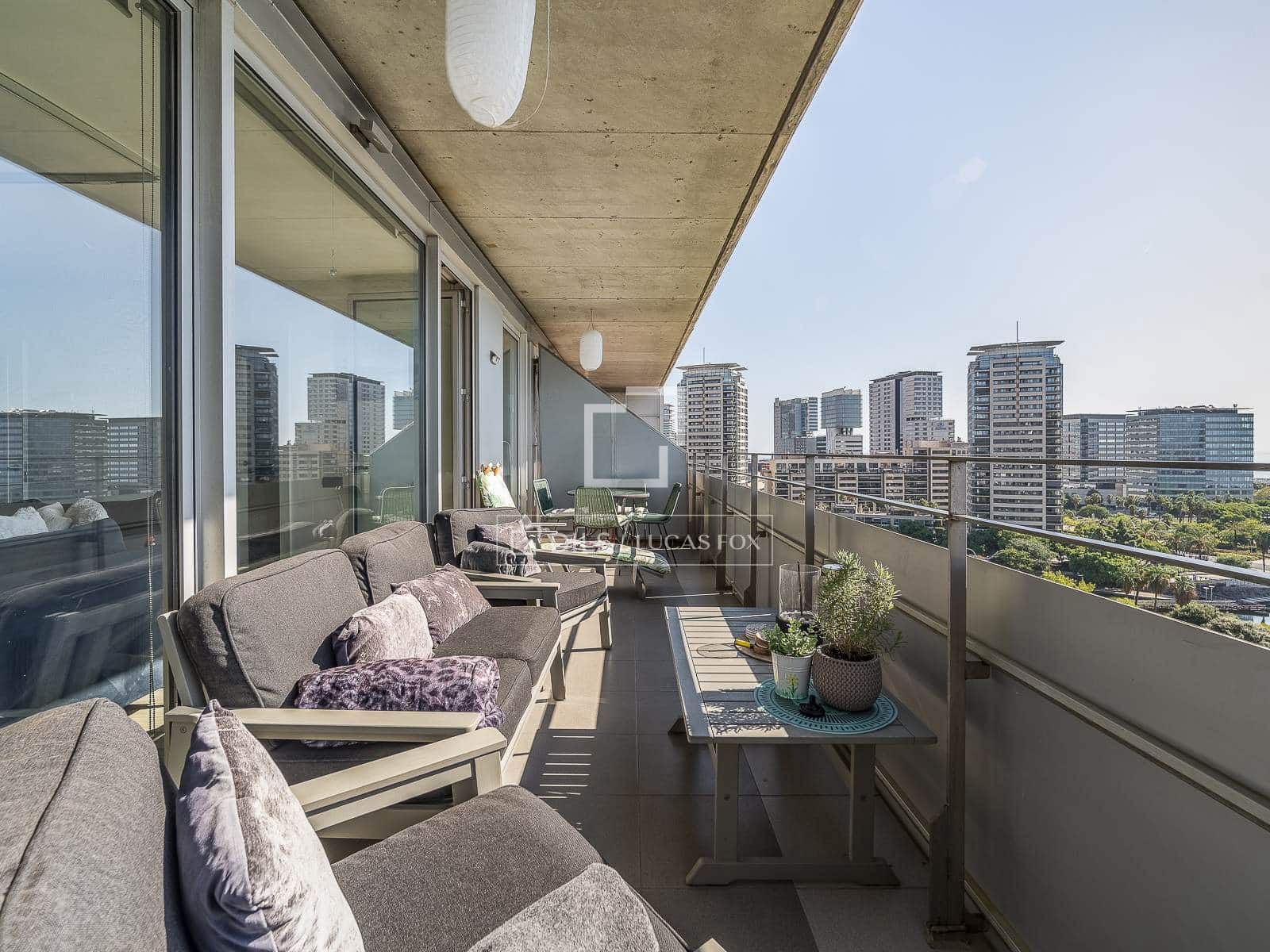 2 bedroom Apartment for sale in Barcelona city with pool - € 997,500 (Ref: 10059832)