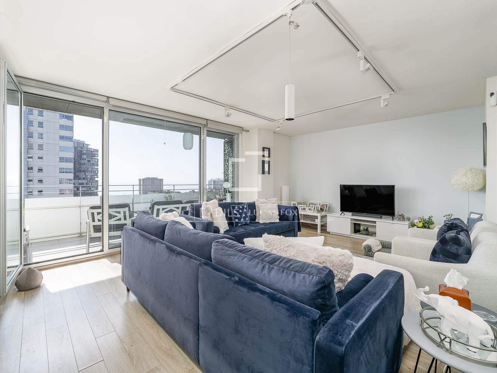 2 bedroom Apartment for sale in Barcelona city with pool - € 997,500 (Ref: 10059832)