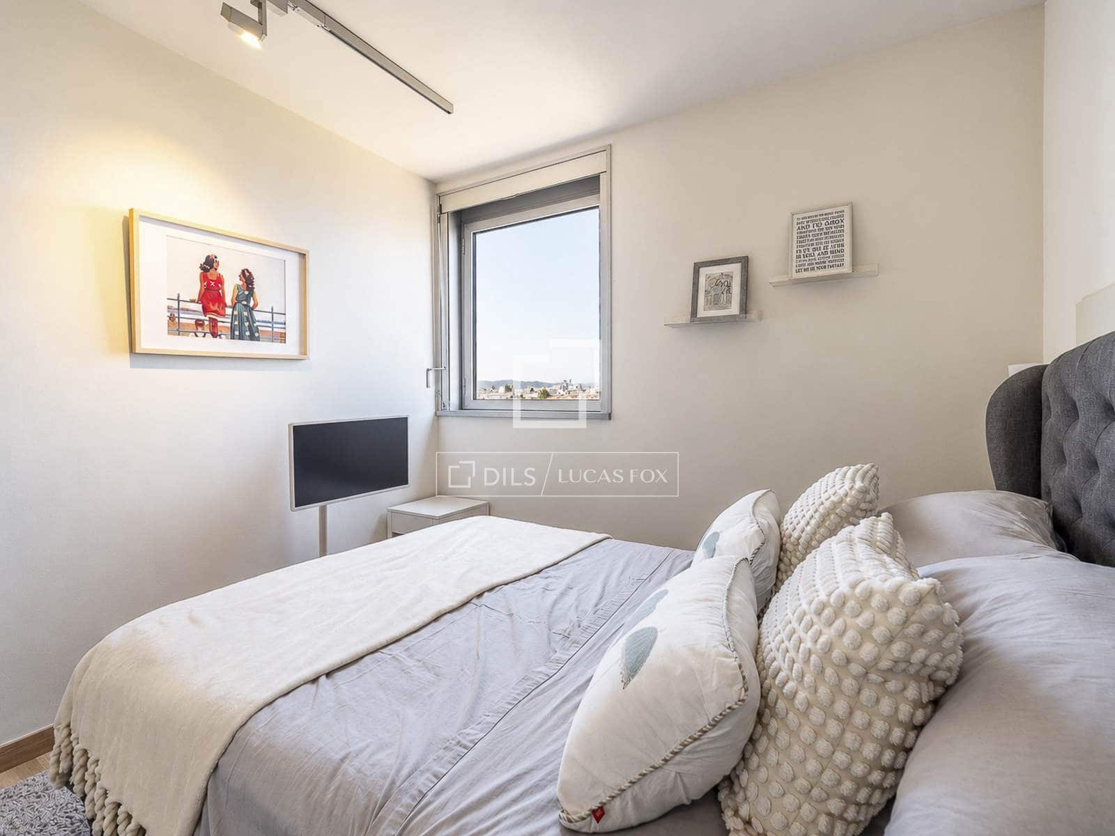 2 bedroom Apartment for sale in Barcelona city with pool - € 997,500 (Ref: 10059832)