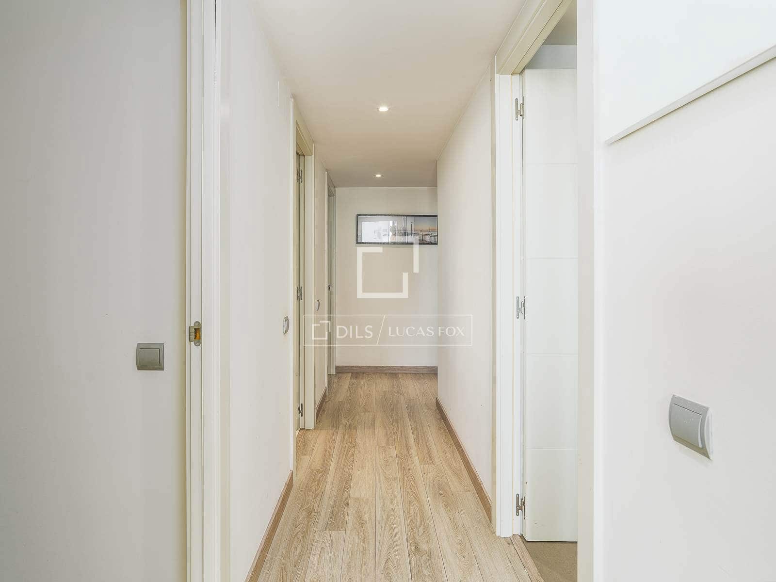 2 bedroom Apartment for sale in Barcelona city with pool - € 997,500 (Ref: 10059832)