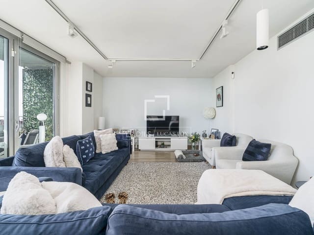 2 bedroom Apartment for sale in Barcelona city with pool - € 997,500 (Ref: 10059832)