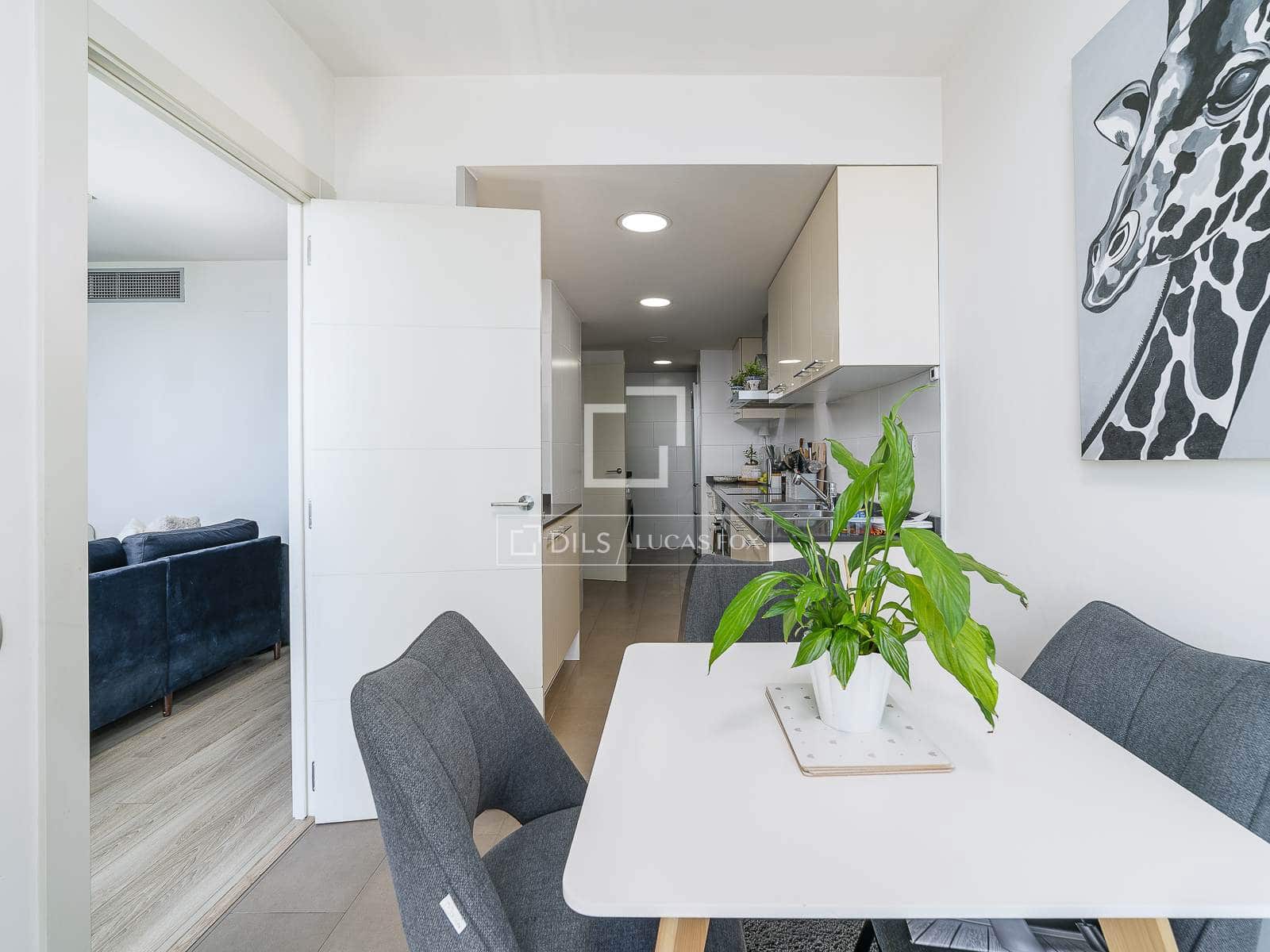 2 bedroom Apartment for sale in Barcelona city with pool - € 997,500 (Ref: 10059832)