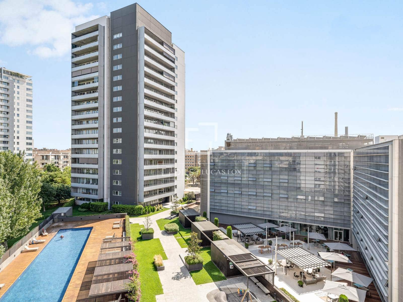 Apartamento de 2 habitaciones en Barcelona ciudad en venta con piscina - 997.500 € (Ref: 10059832)