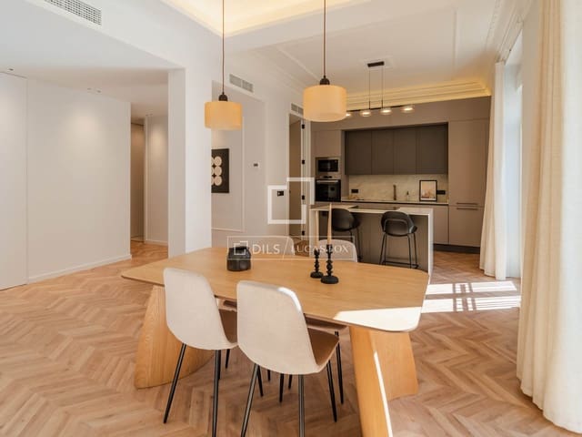 3 soveværelse Lejlighed til salg i Valencia by - € 989.000 (Ref: 10060518)