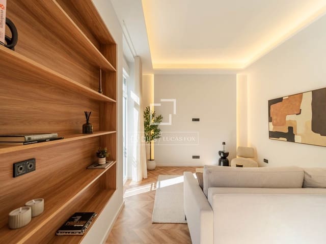 3 soveværelse Lejlighed til salg i Valencia by - € 989.000 (Ref: 10060518)