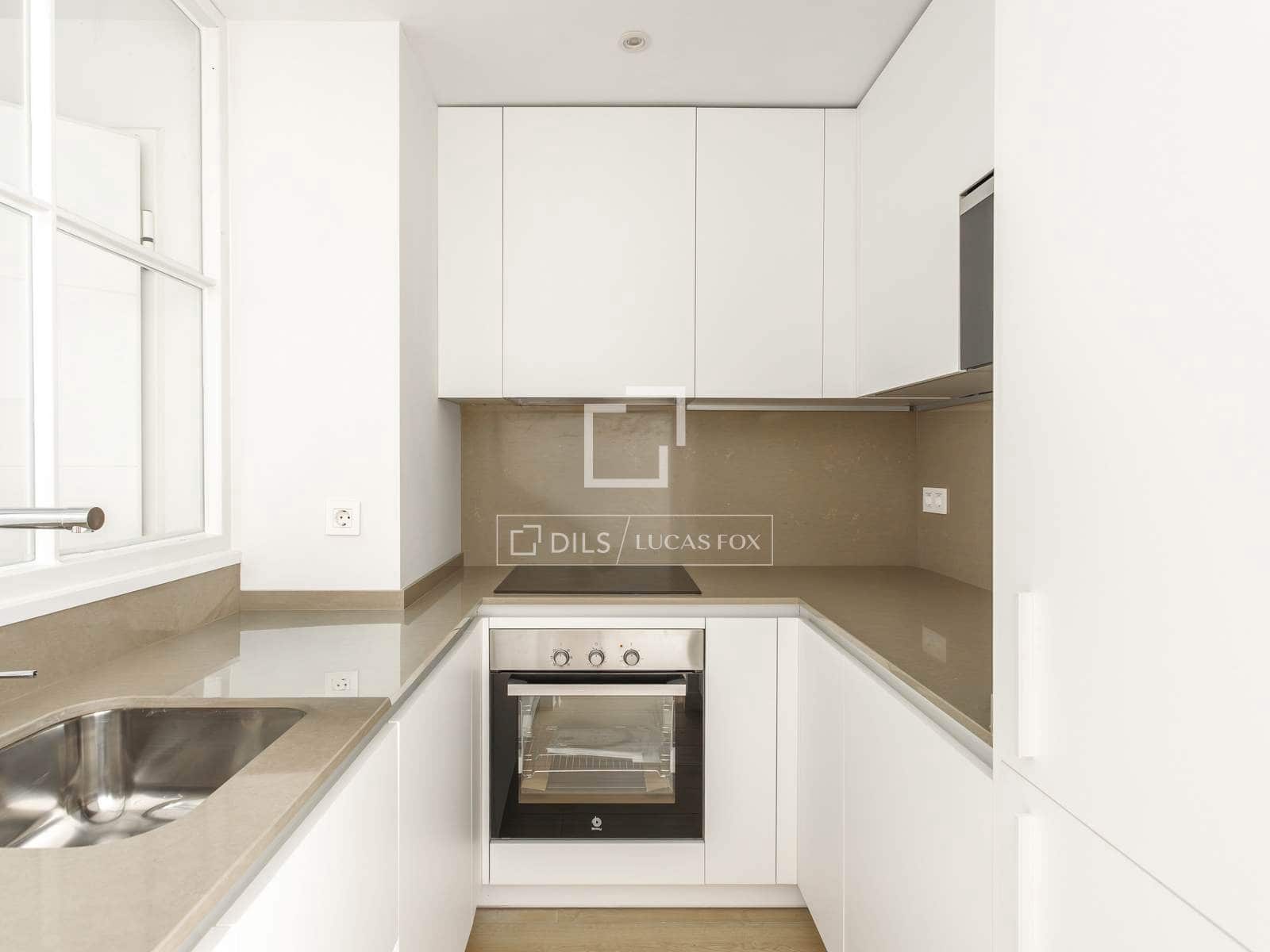 Apartamento de 2 habitaciones en Madrid ciudad en alquiler con piscina garaje - 2.950 € (Ref: 10060519)