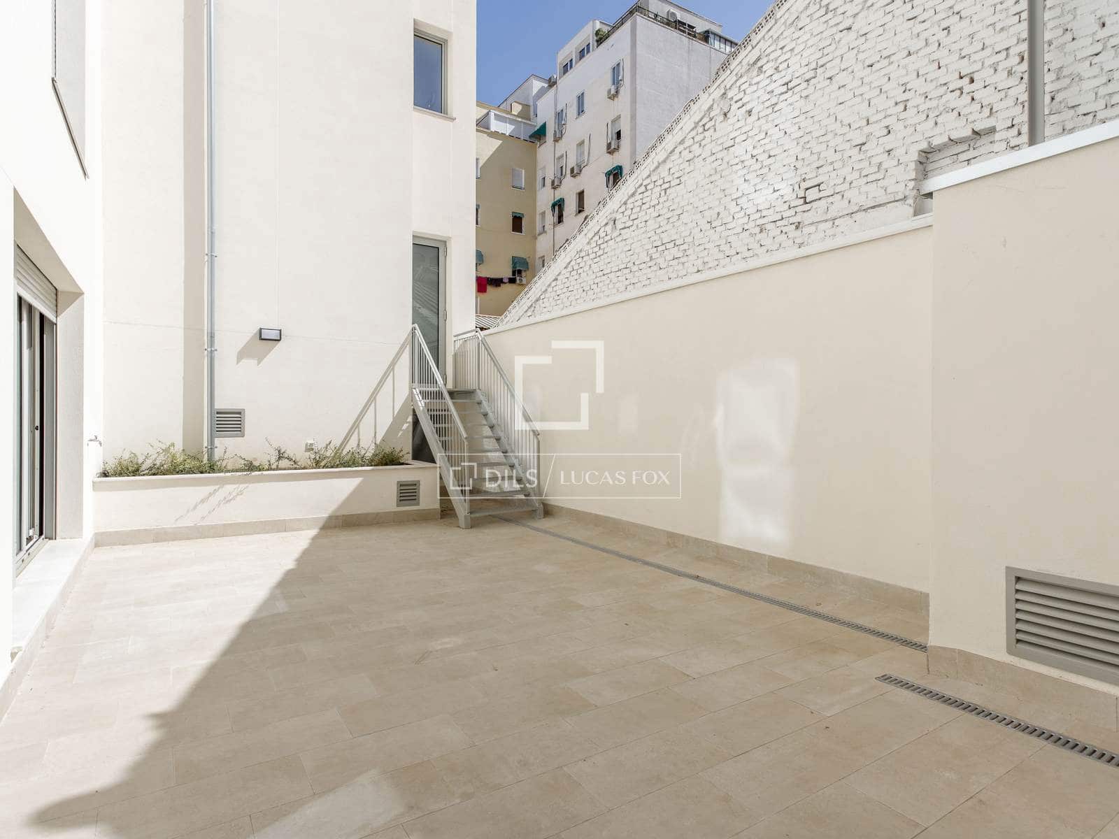 Apartamento de 2 habitaciones en Madrid ciudad en alquiler con piscina garaje - 2.950 € (Ref: 10060519)