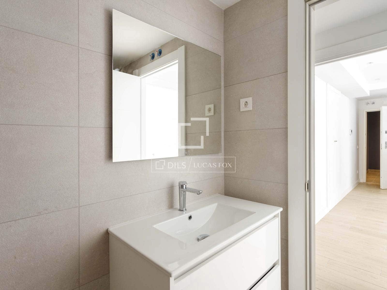 Apartamento de 2 habitaciones en Madrid ciudad en alquiler con piscina garaje - 2.950 € (Ref: 10060519)
