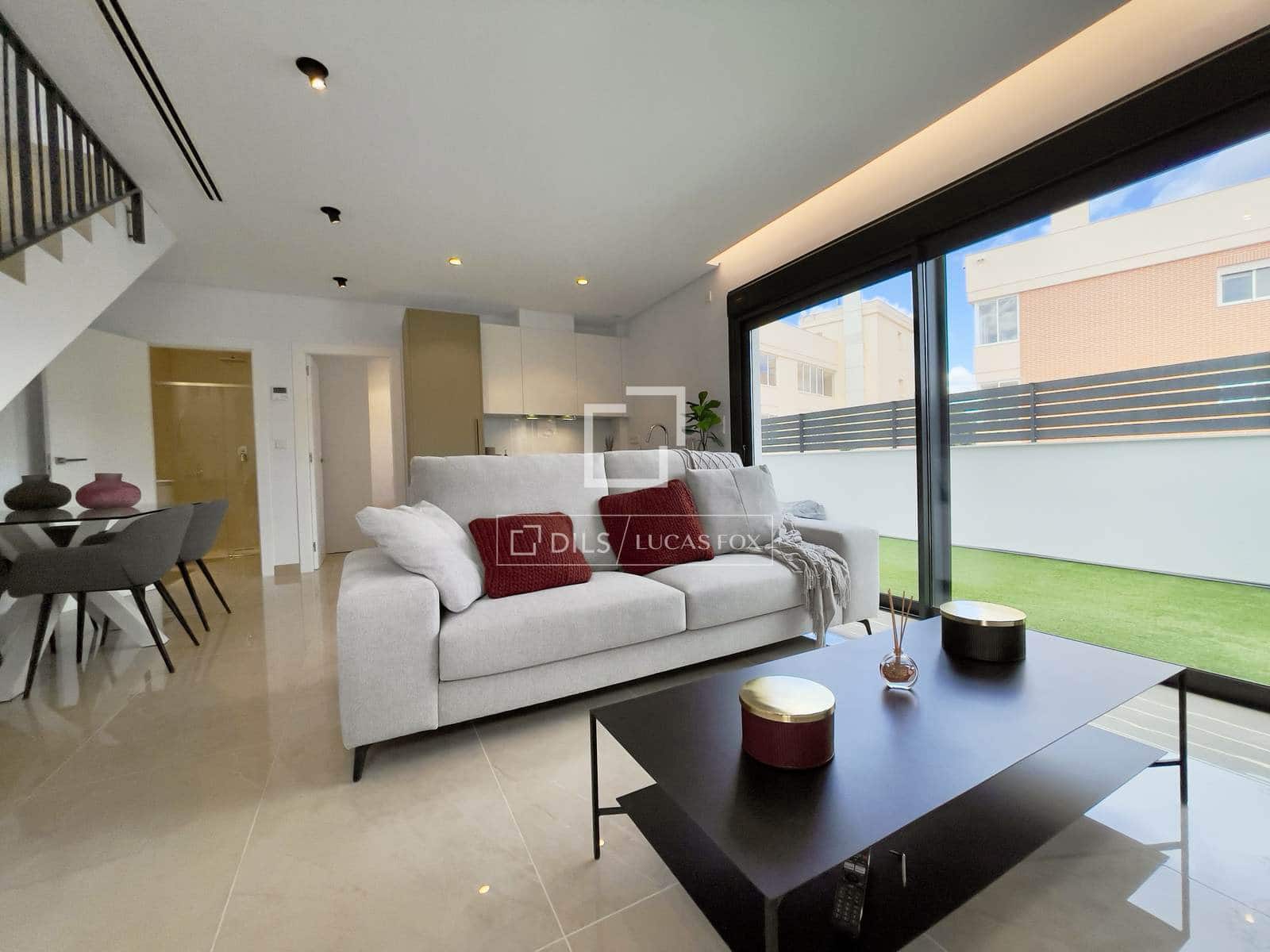 3 quarto Moradia para venda em Gran Alacant com piscina garagem - 410 000 € (Ref: 10060997)