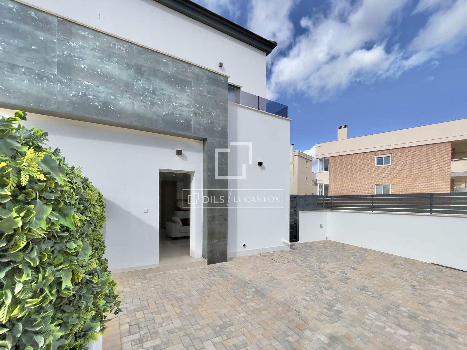 3 Zimmer Villa zu verkaufen in Gran Alacant mit Pool Garage - 350.000 € (Ref: 10060998)