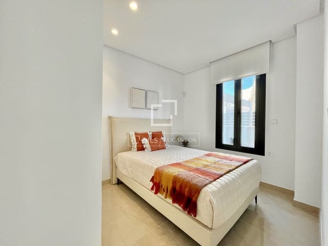 3 Zimmer Villa zu verkaufen in Gran Alacant, Santa Pola mit Pool Garage - 350.000 € (Ref: 10060998)