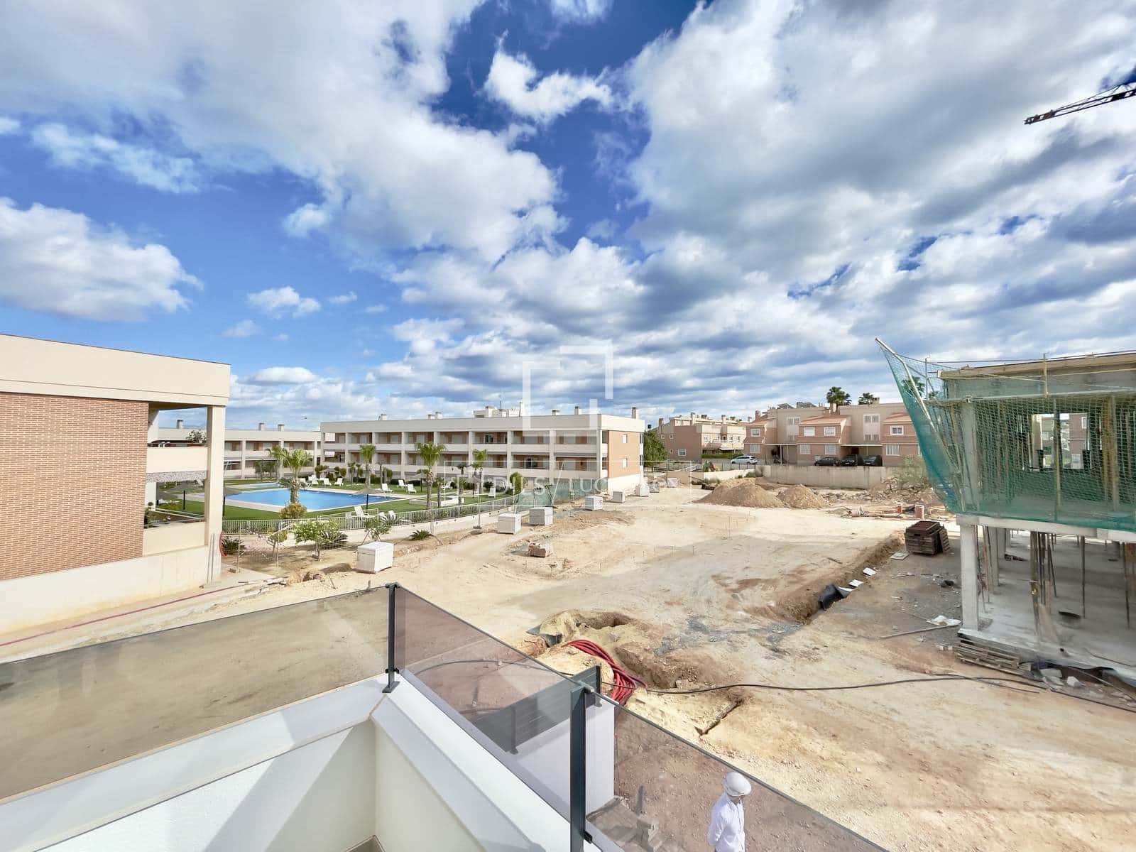 3 Zimmer Villa zu verkaufen in Gran Alacant mit Pool Garage - 350.000 € (Ref: 10060998)