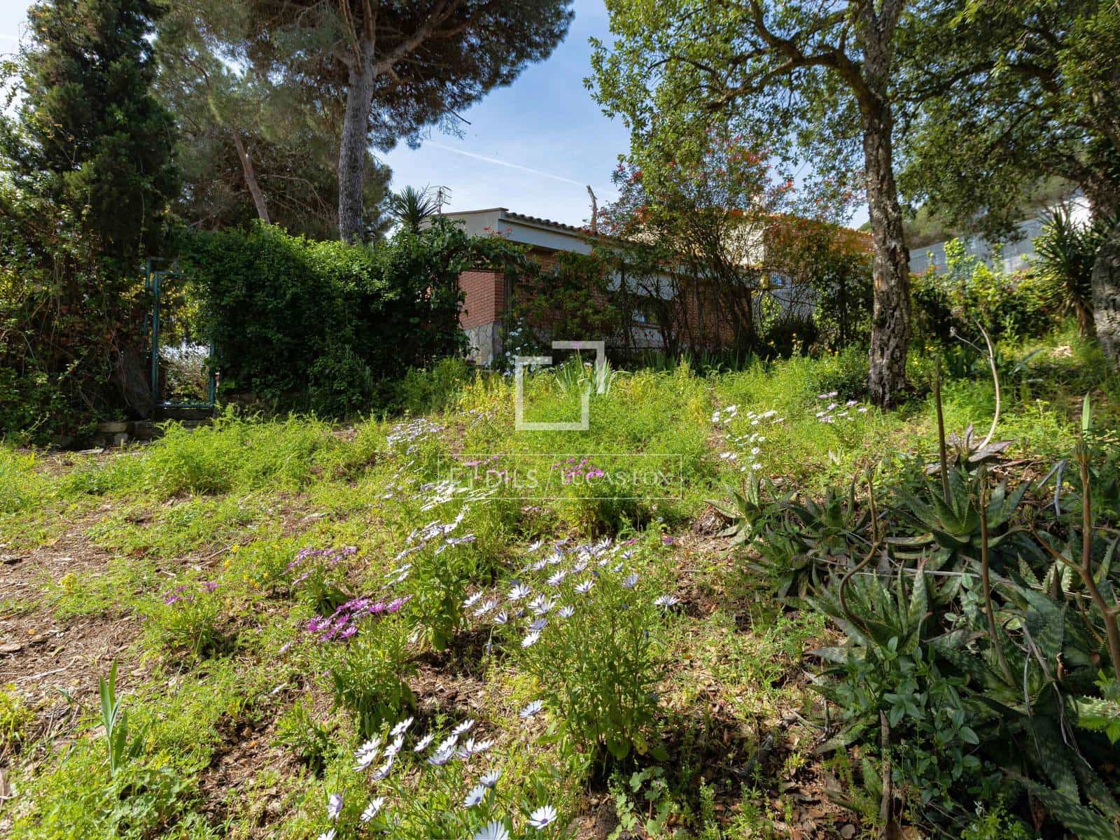 3 Zimmer Villa zu verkaufen in Alella mit Pool Garage - 990.000 € (Ref: 10062625)
