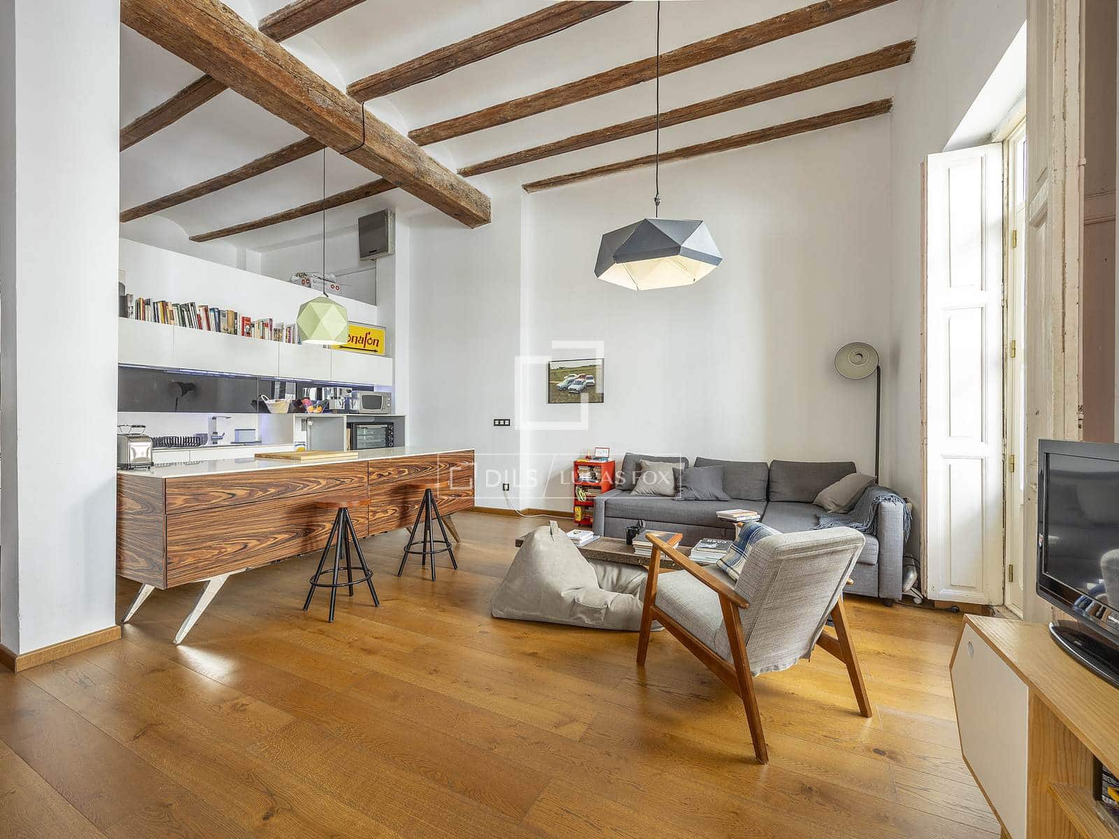 Apartamento de 1 habitación en València ciudad en alquiler - 1.500 € (Ref: 10062739)