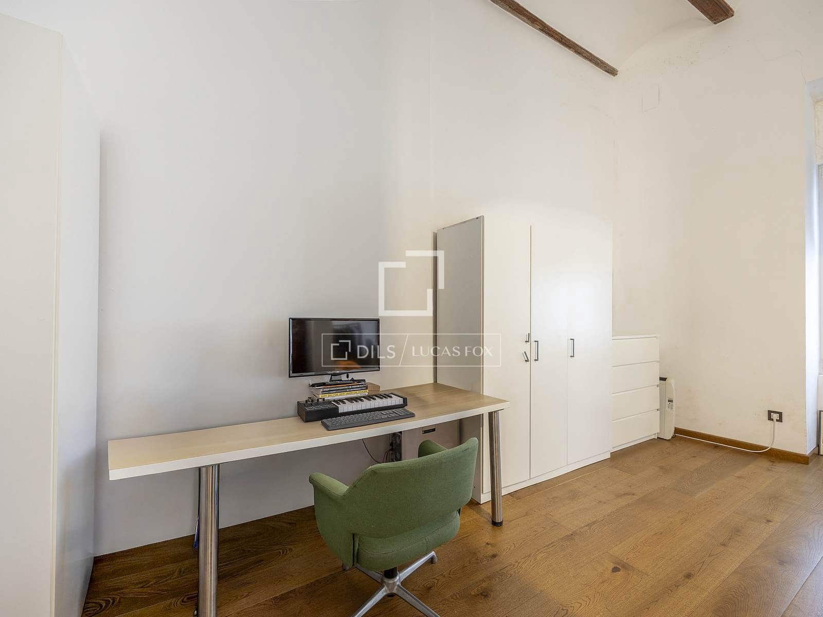 Apartamento de 1 habitación en València ciudad en alquiler - 1.500 € (Ref: 10062739)