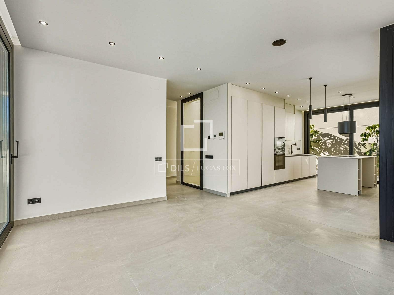 4 slaapkamer Villa te koop in Polop met zwembad garage - € 970.000 (Ref: 10065556)