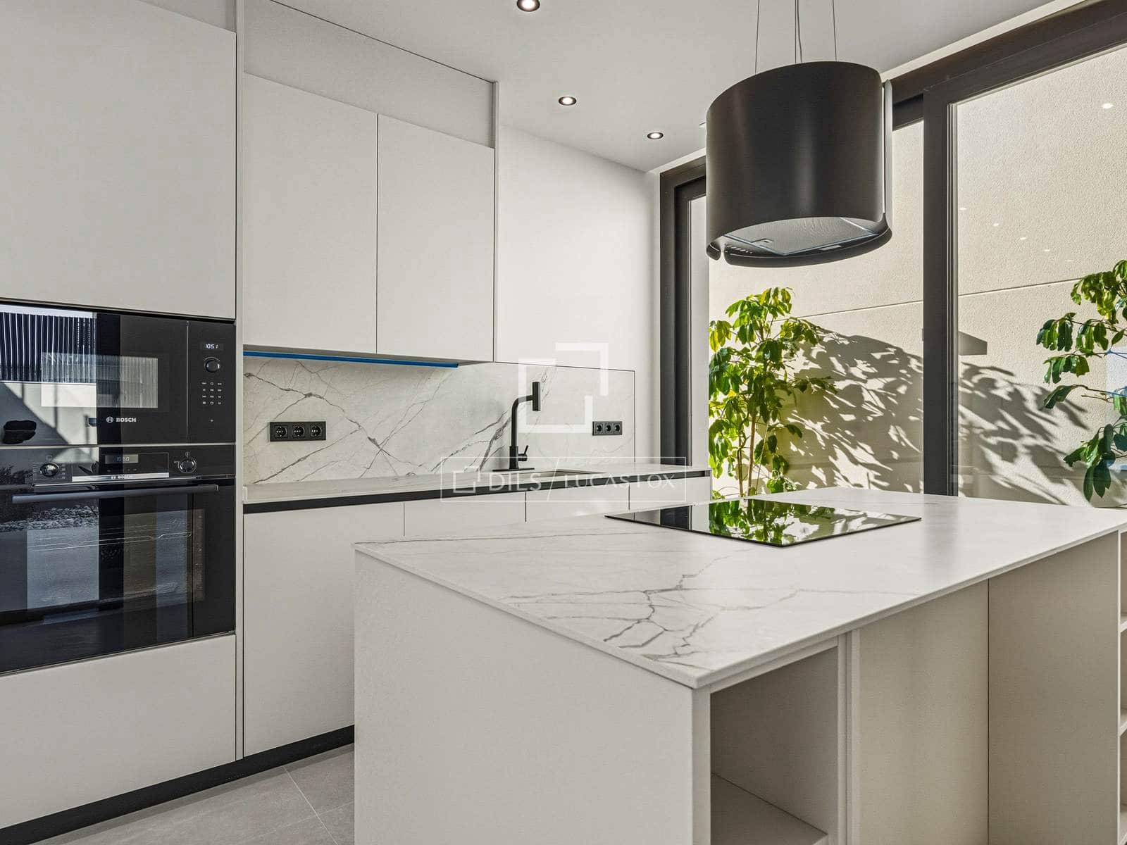 4 slaapkamer Villa te koop in Polop met zwembad garage - € 970.000 (Ref: 10065556)