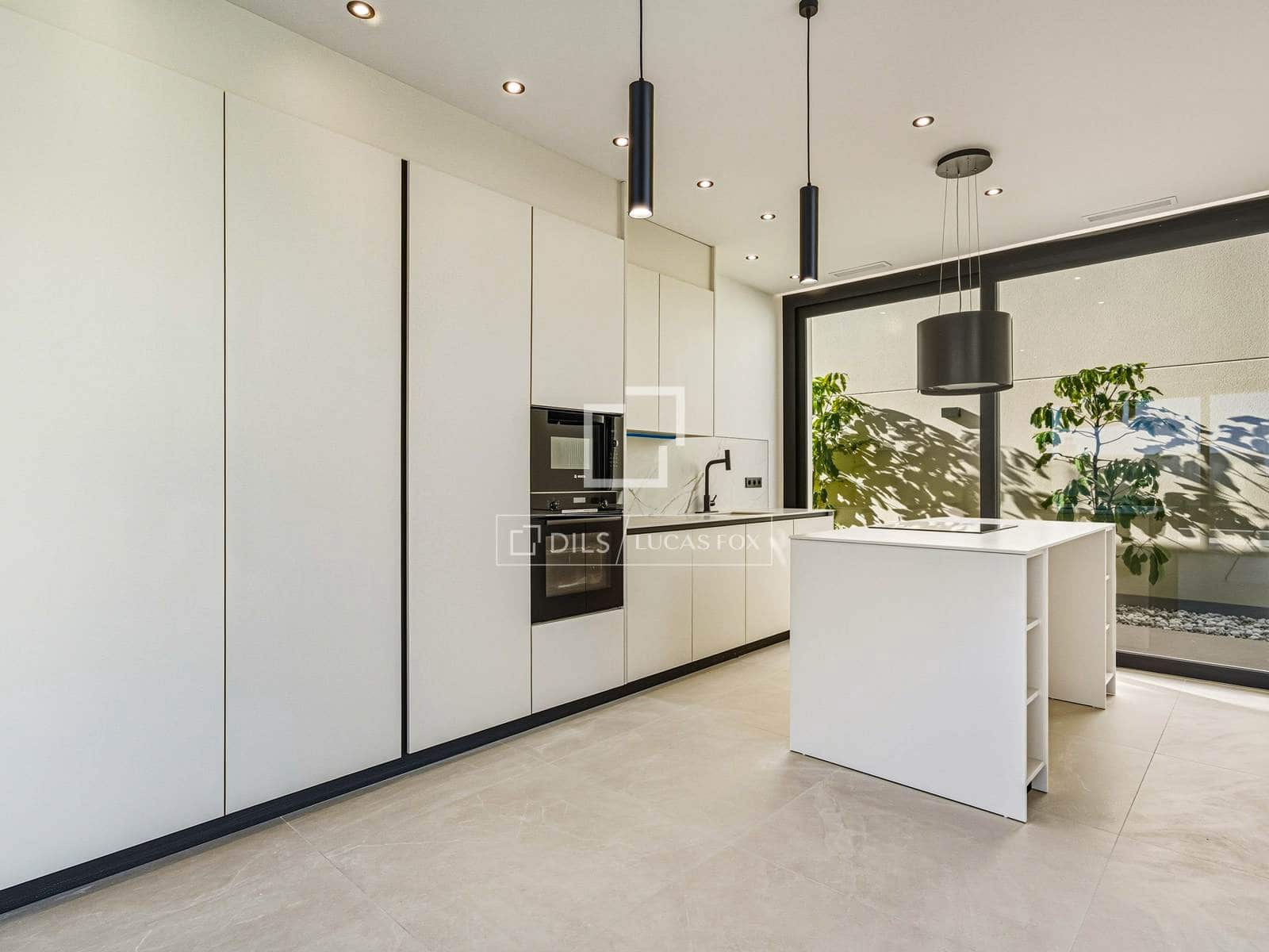 4 slaapkamer Villa te koop in Polop met zwembad garage - € 970.000 (Ref: 10065556)