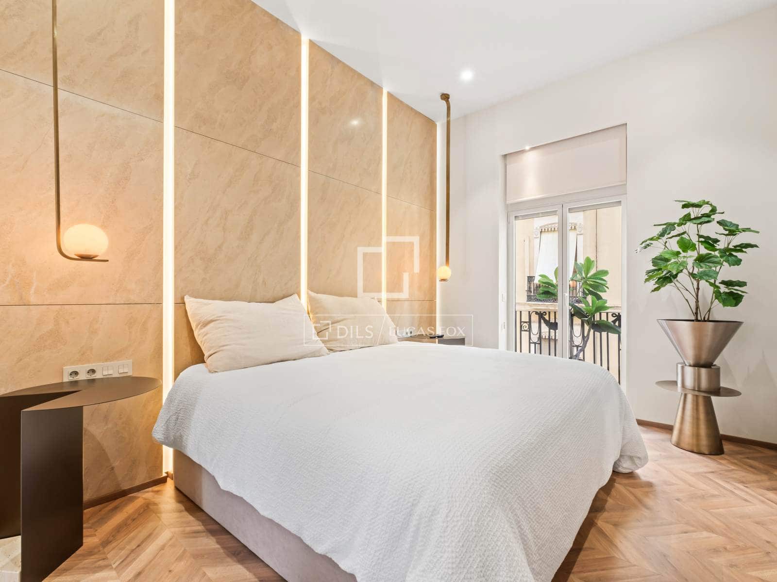 Apartamento de 3 habitaciones en Alicante / Alacant ciudad en venta - 2.400.000 € (Ref: 10065704)
