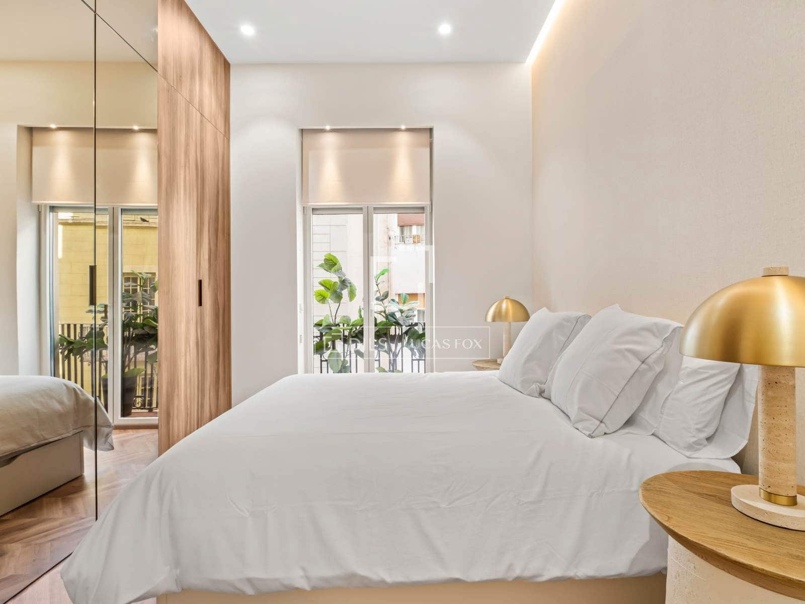 Apartamento de 3 habitaciones en Alicante / Alacant ciudad en venta - 2.400.000 € (Ref: 10065704)