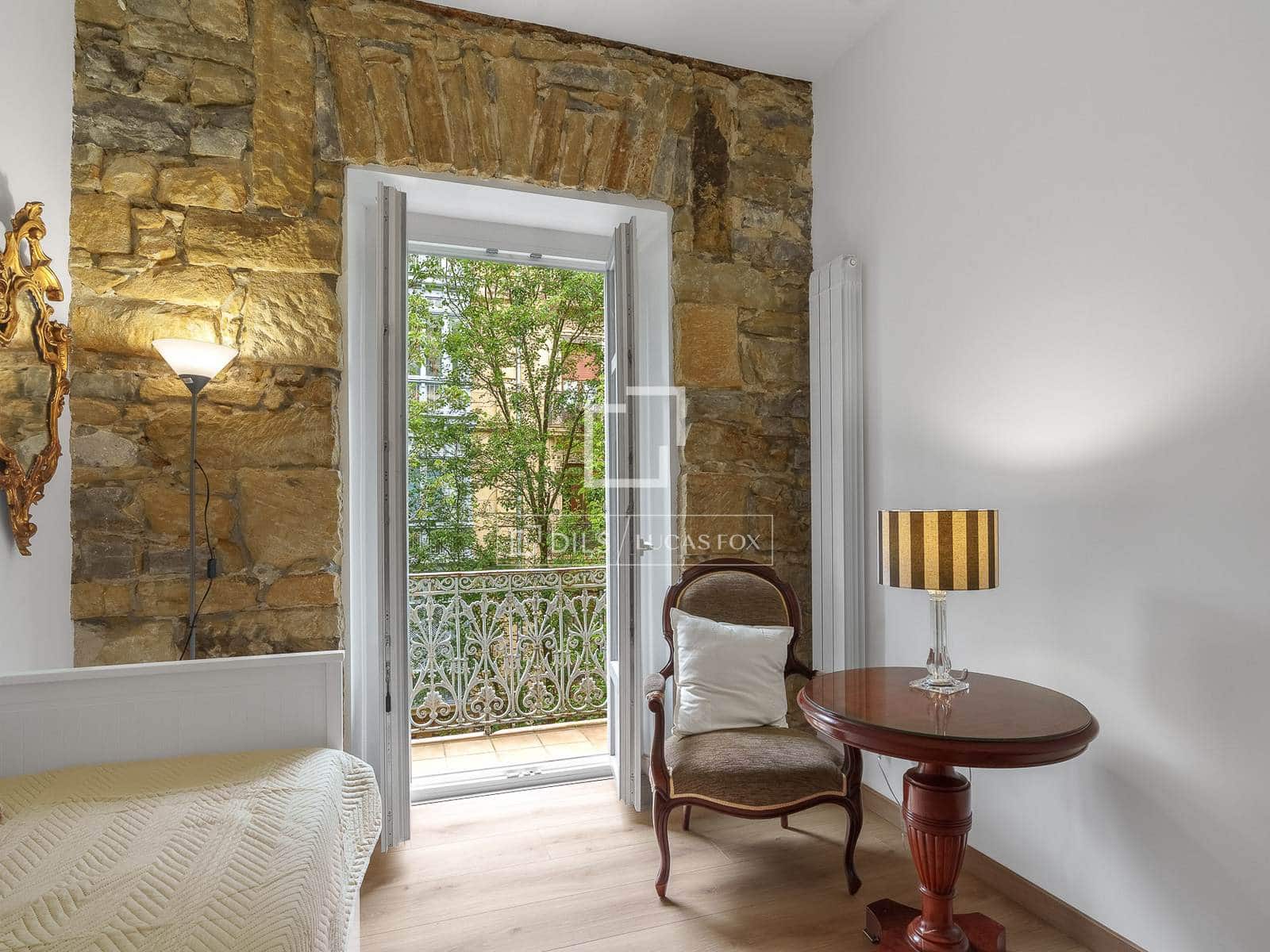 3 bedroom Apartment for rent in Donostia-San Sebastian - € 2,500 (Ref: 10068108)