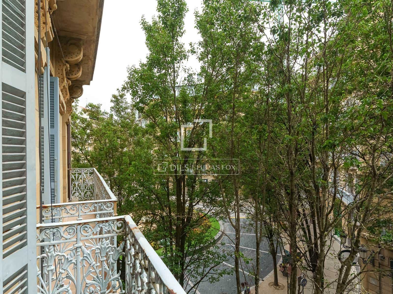 3 bedroom Apartment for rent in Donostia-San Sebastian - € 2,500 (Ref: 10068108)