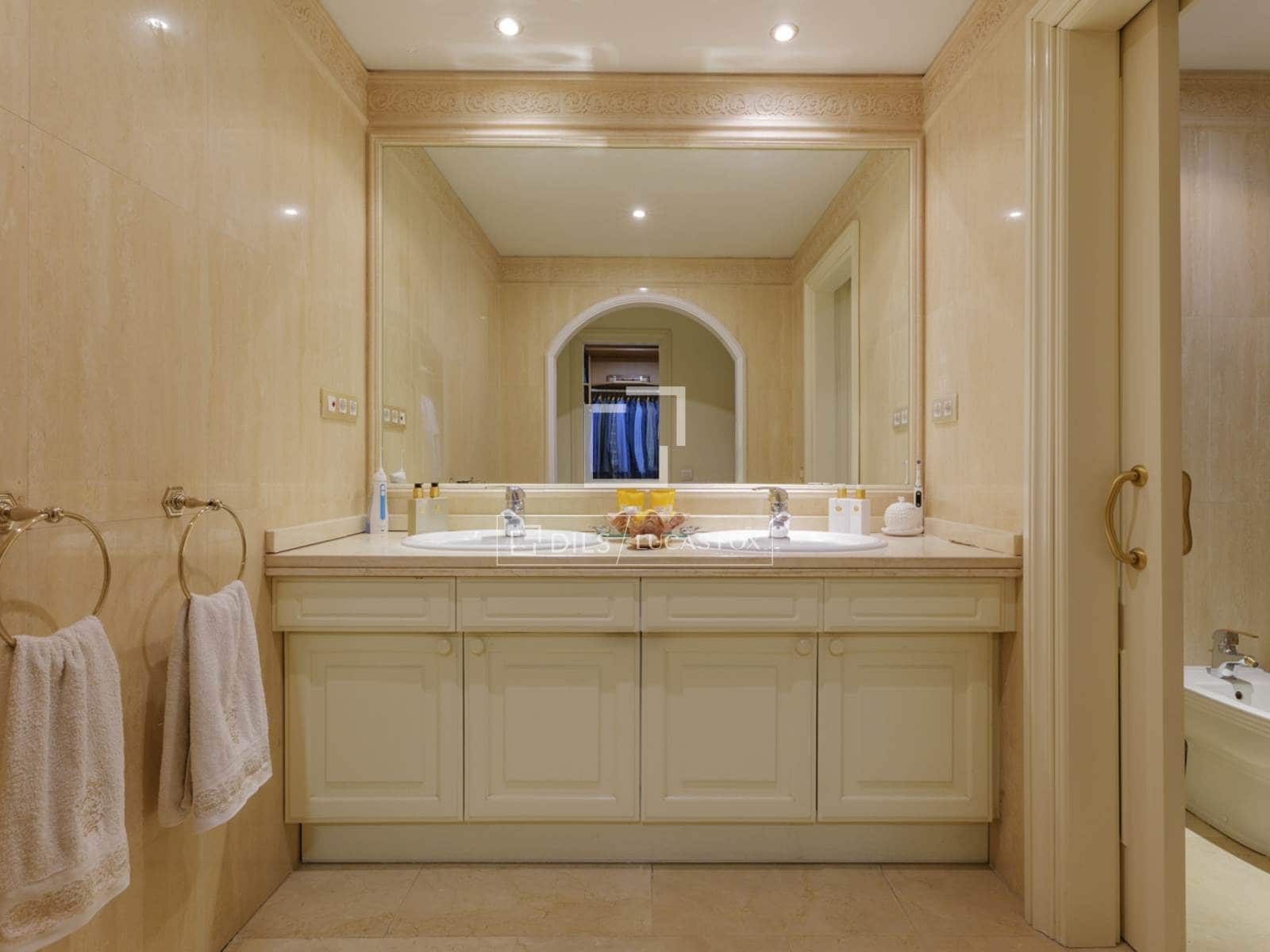 3 camera da letto Appartamento in vendita in Pozuelo de Alarcon con piscina garage - 1.300.000 € (Rif: 10070258)