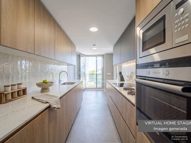4 sovrum Lägenhet till salu i Valencia stad med pool garage - 1 200 000 € (Ref: 10072991)
