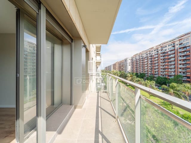 4 sovrum Lägenhet till salu i Valencia stad med pool garage - 1 200 000 € (Ref: 10072991)