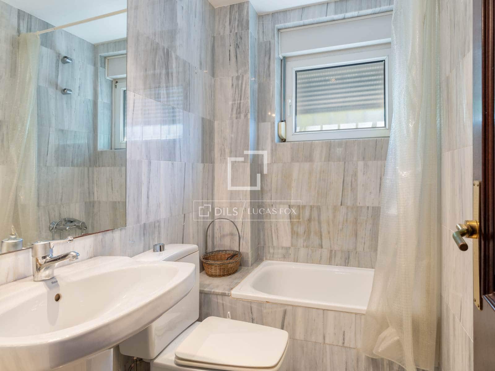 5 Zimmer Villa zu verkaufen in Roses mit Pool Garage - 995.000 € (Ref: 10072992)