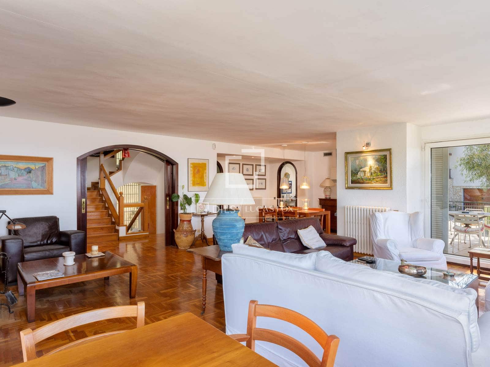 5 Zimmer Villa zu verkaufen in Roses mit Pool Garage - 995.000 € (Ref: 10072992)