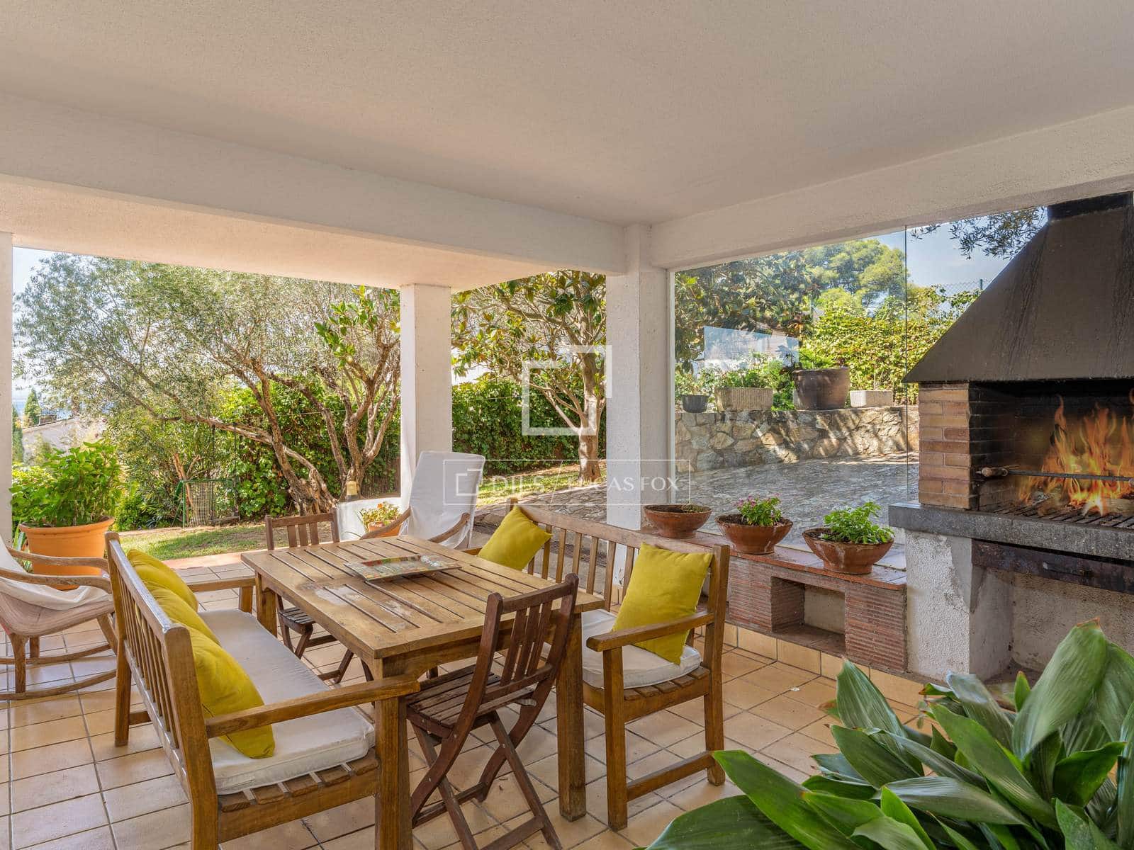 5 Zimmer Villa zu verkaufen in Roses mit Pool Garage - 995.000 € (Ref: 10072992)