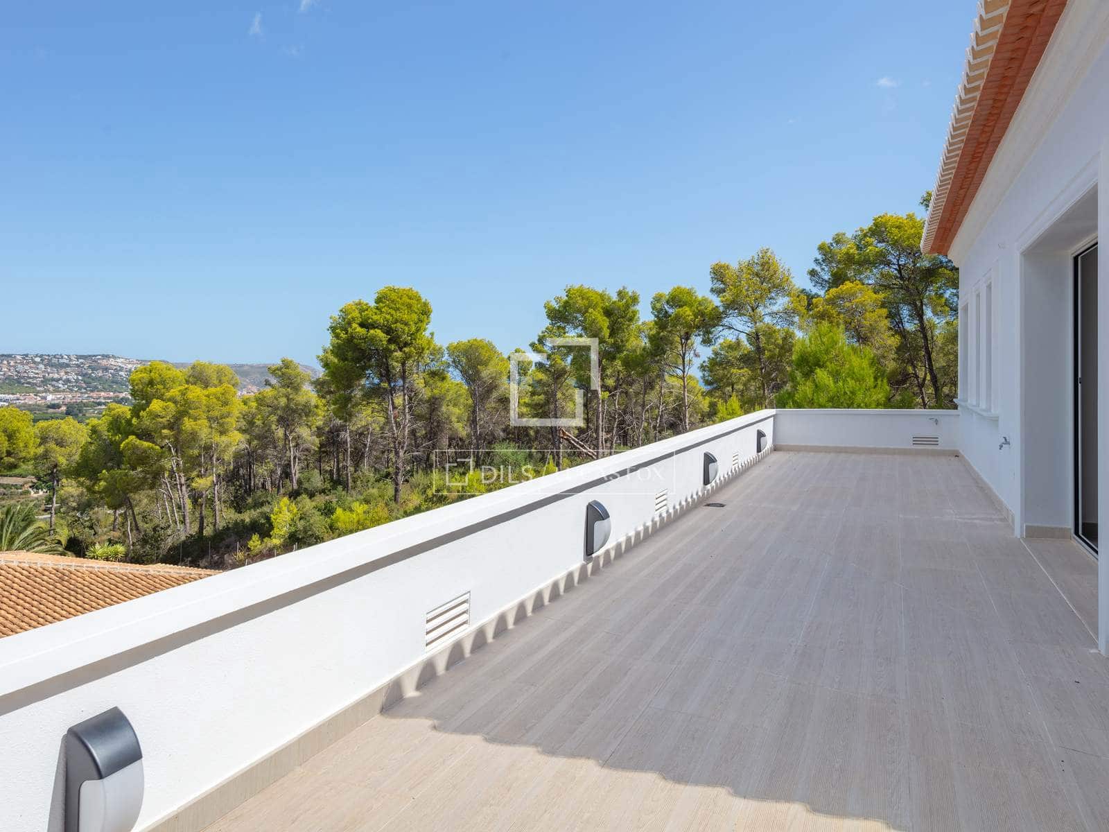 5 chambre Villa/Maison à vendre à Javea / Xabia avec piscine garage - 1 995 000 € (Ref: 10073208)