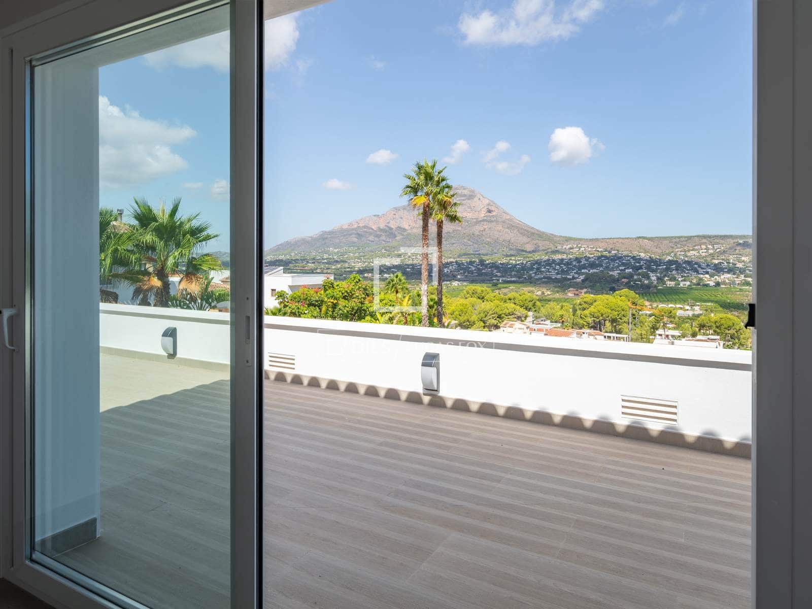 5 chambre Villa/Maison à vendre à Javea / Xabia avec piscine garage - 1 995 000 € (Ref: 10073208)