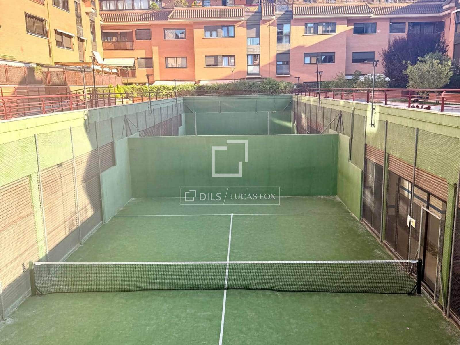 Apartamento de 3 habitaciones en Madrid ciudad en alquiler con piscina garaje - 2.300 € (Ref: 10073326)