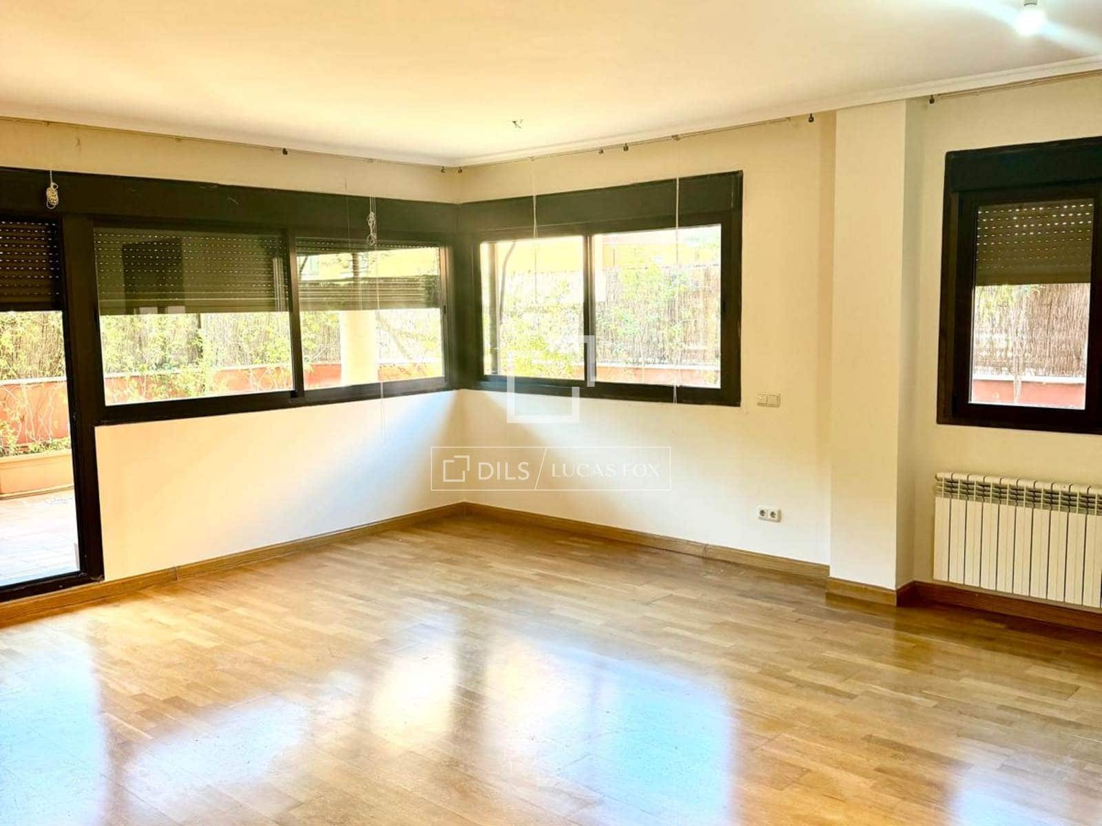 Apartamento de 3 habitaciones en Madrid ciudad en alquiler con piscina garaje - 2.300 € (Ref: 10073326)