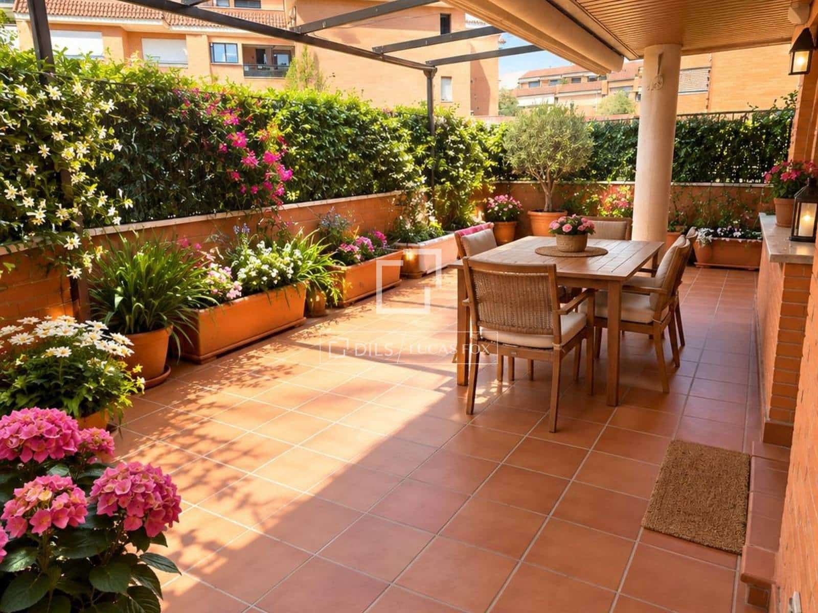 Apartamento de 3 habitaciones en Madrid ciudad en alquiler con piscina garaje - 2.300 € (Ref: 10073326)