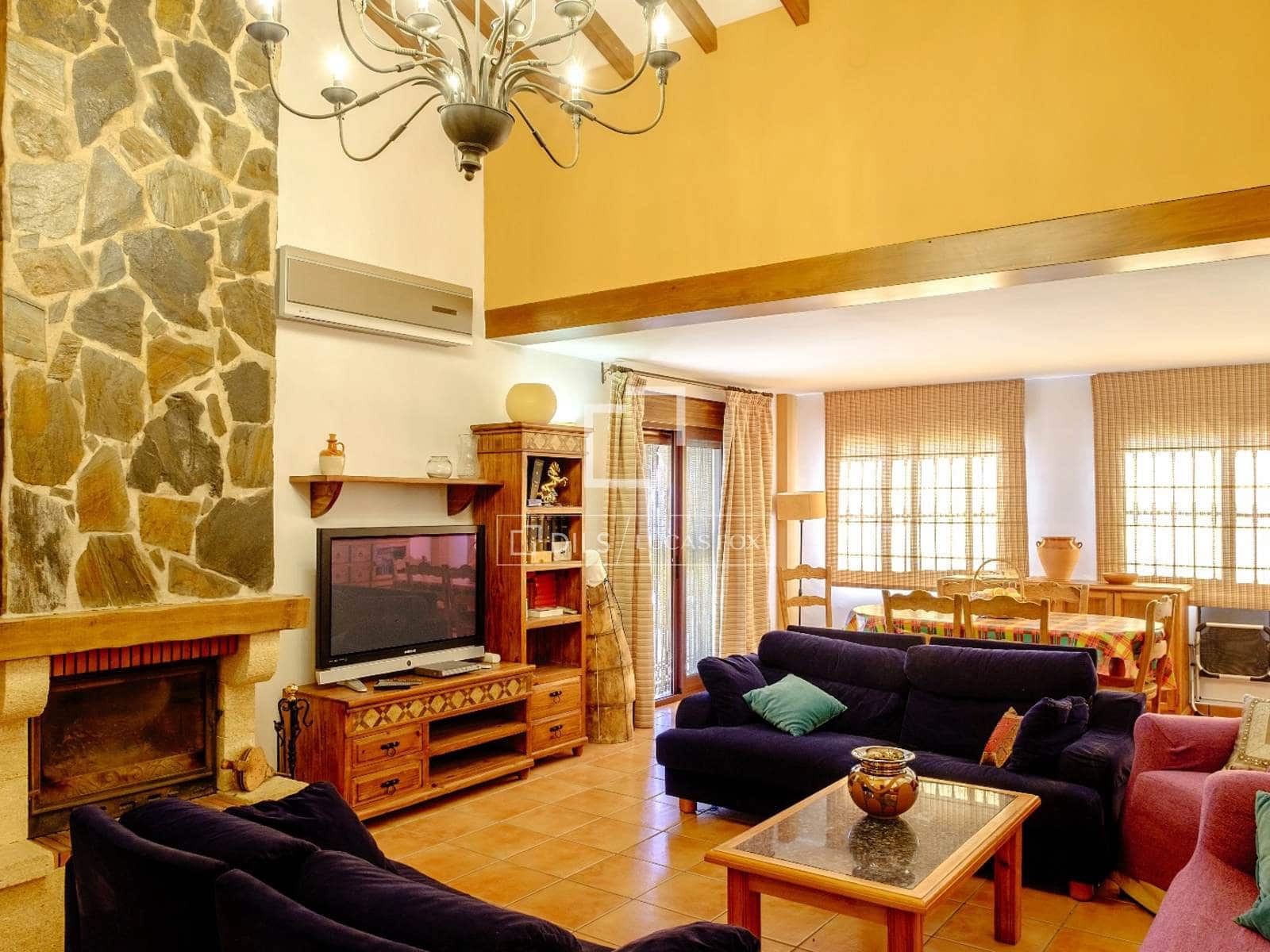 6 Zimmer Villa zu verkaufen in Estepona mit Pool Garage - 1.095.000 € (Ref: 10073327)