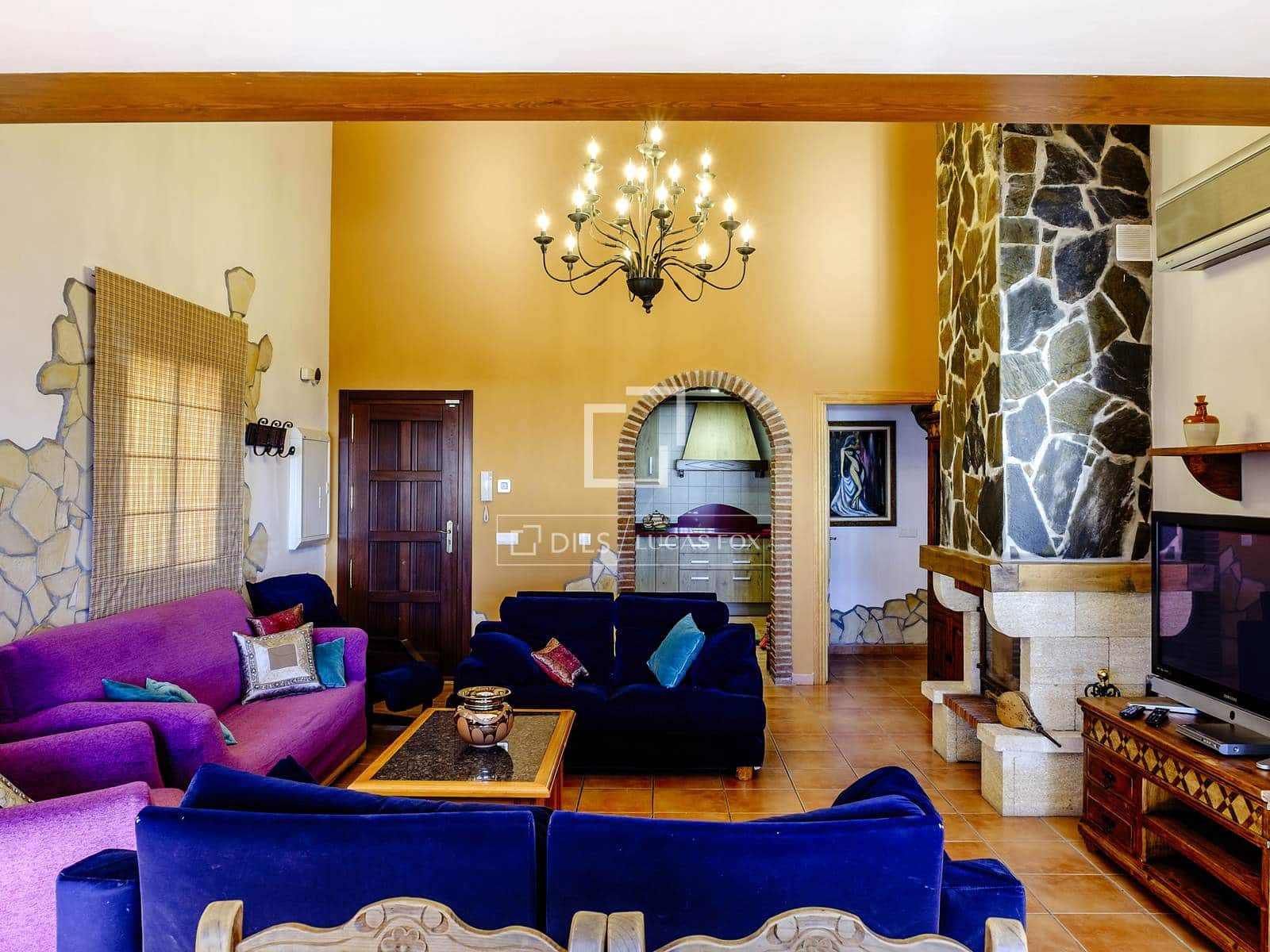 6 Zimmer Villa zu verkaufen in Estepona mit Pool Garage - 1.095.000 € (Ref: 10073327)