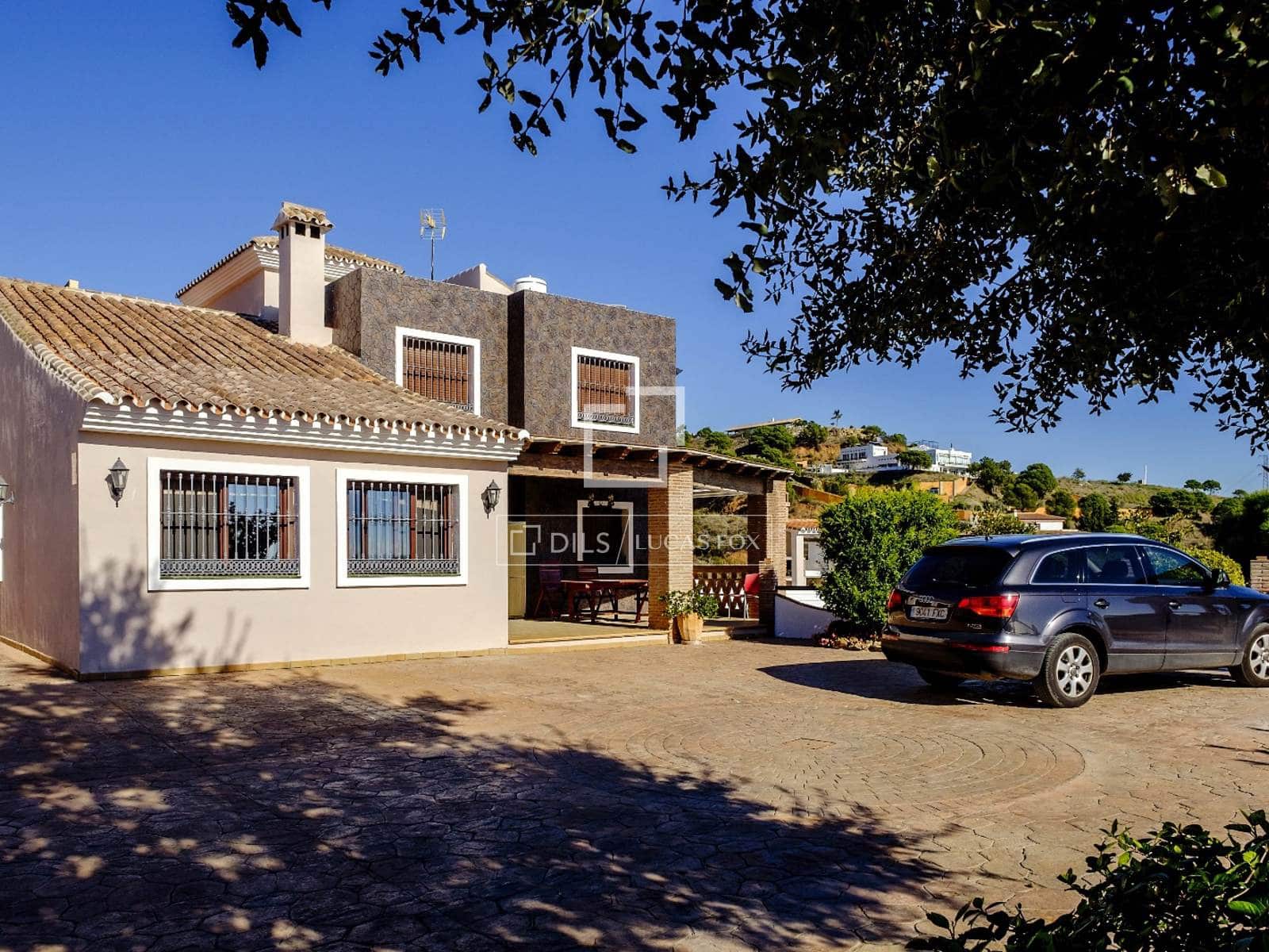 6 Zimmer Villa zu verkaufen in Estepona mit Pool Garage - 1.095.000 € (Ref: 10073327)