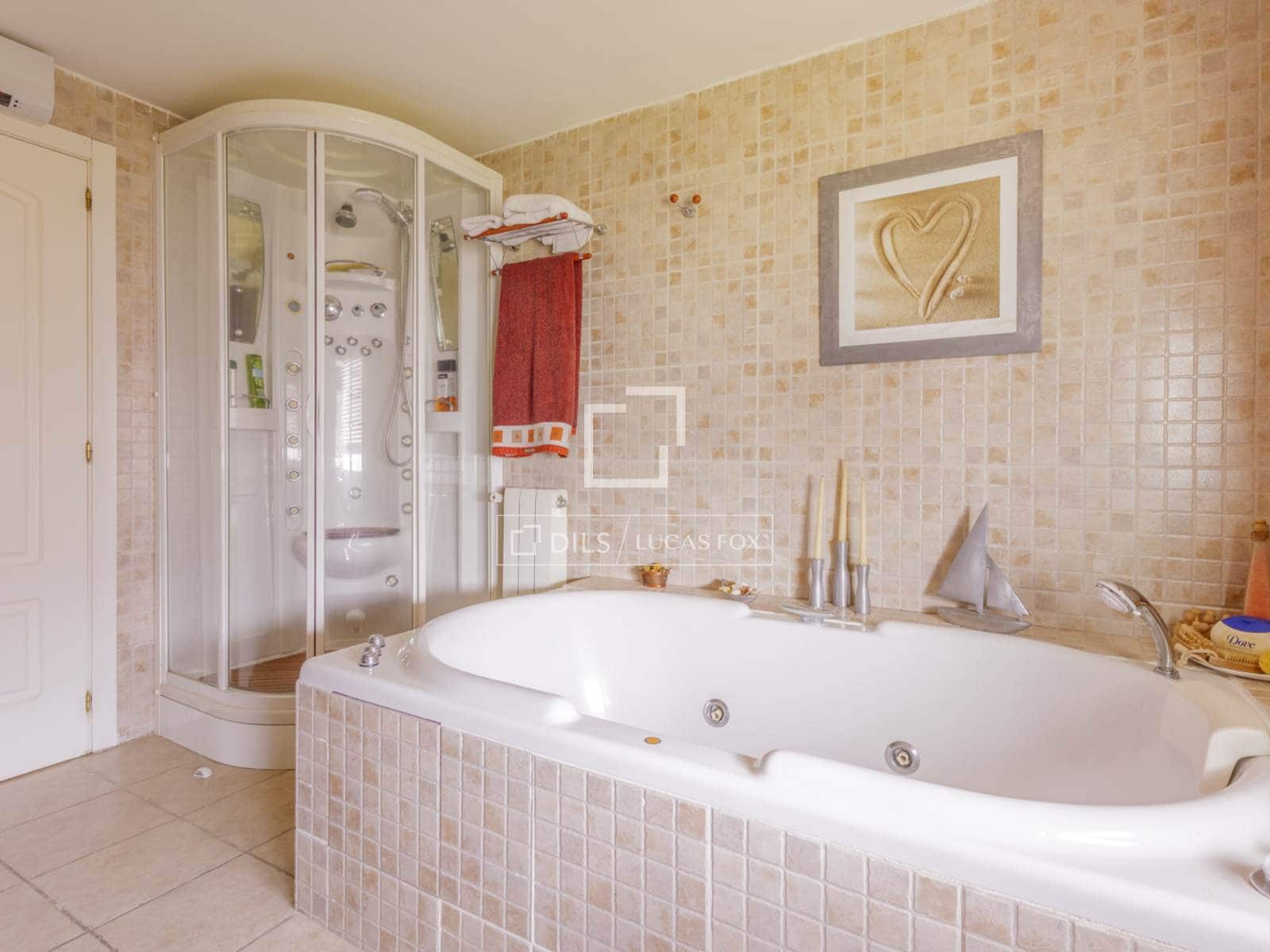 5 chambre Villa/Maison à vendre à Boadilla del Monte avec piscine garage - 1 490 000 € (Ref: 10073328)