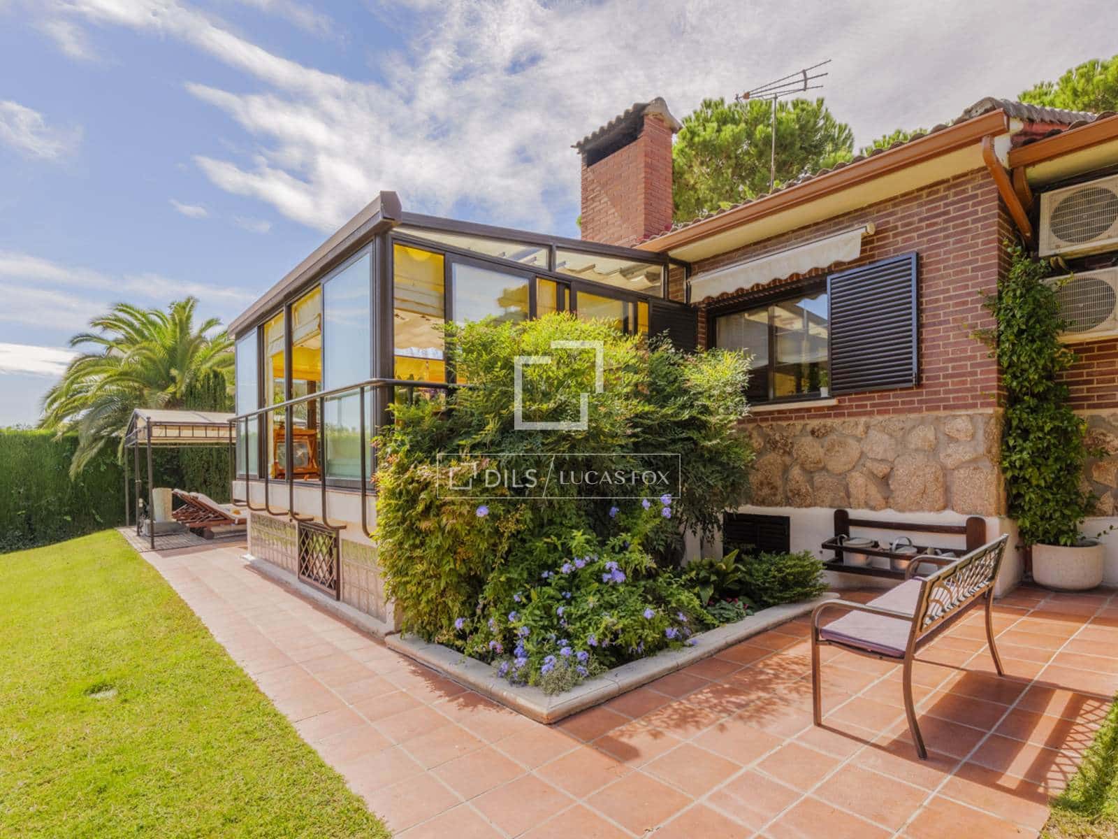 5 chambre Villa/Maison à vendre à Boadilla del Monte avec piscine garage - 1 490 000 € (Ref: 10073328)