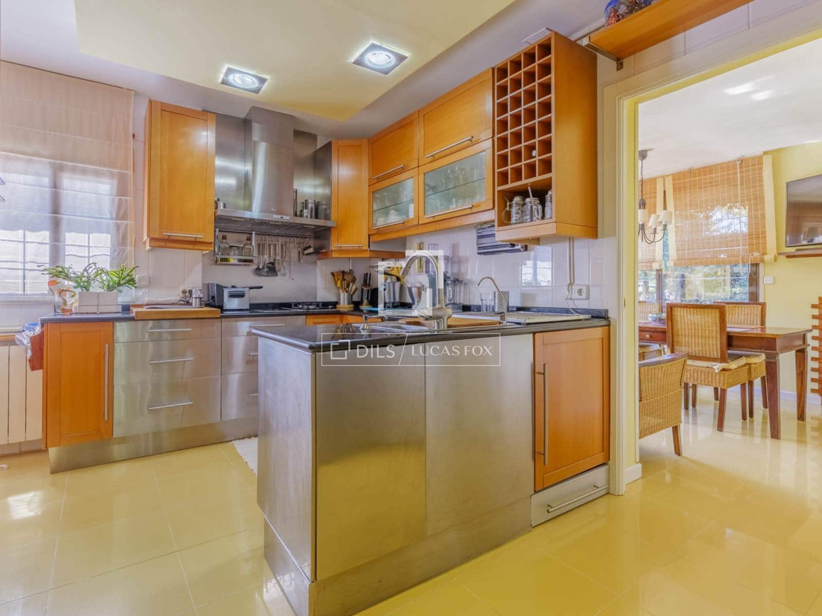 5 chambre Villa/Maison à vendre à Boadilla del Monte avec piscine garage - 1 490 000 € (Ref: 10073328)
