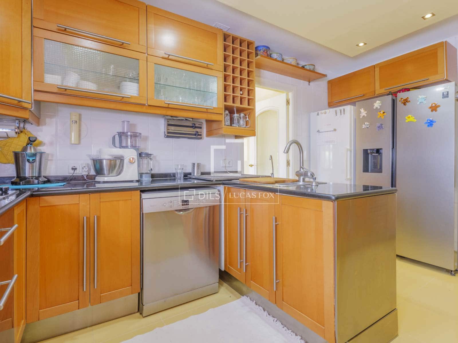 5 chambre Villa/Maison à vendre à Boadilla del Monte avec piscine garage - 1 490 000 € (Ref: 10073328)
