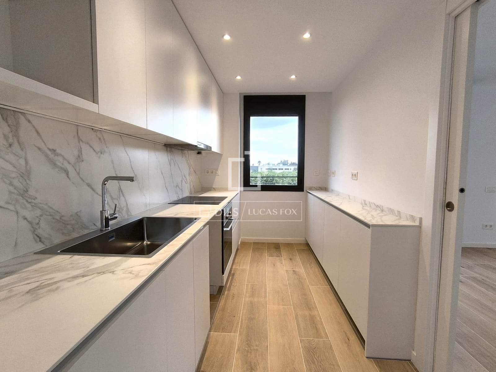 3 quarto Apartamento para arrendar em Esplugues de Llobregat com piscina garagem - 3 332 € (Ref: 10073330)
